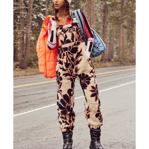 🆕 FP MOVEMENT Hit The Slopes Printed Salopette / Magnolia Combo - Picture 7 of 9